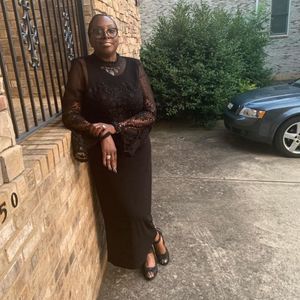 Meet your Posher, Teresa